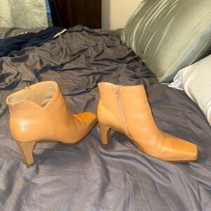 Elegant Tan Ankle Boots